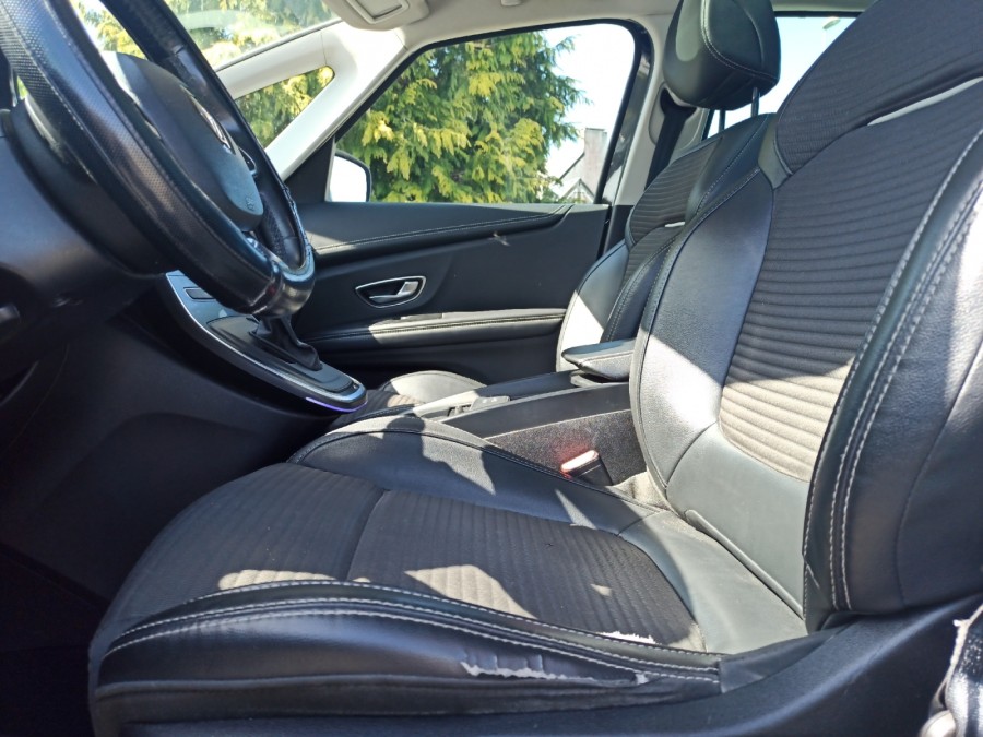 RENAULT d'occasion SCENIC 1.5 DCI 110 INTENS EDC de 2018 Brest (29)﻿