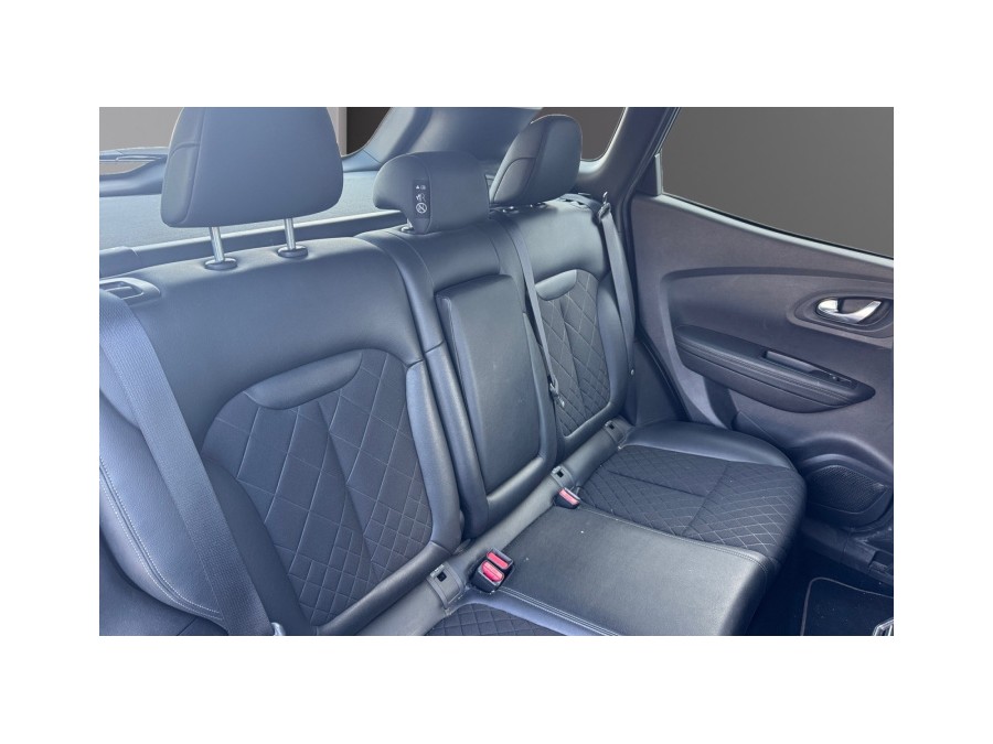 RENAULT d'occasion KADJAR 1.3 TCE 140 INTENS de 2021 La Ciotat (13)﻿