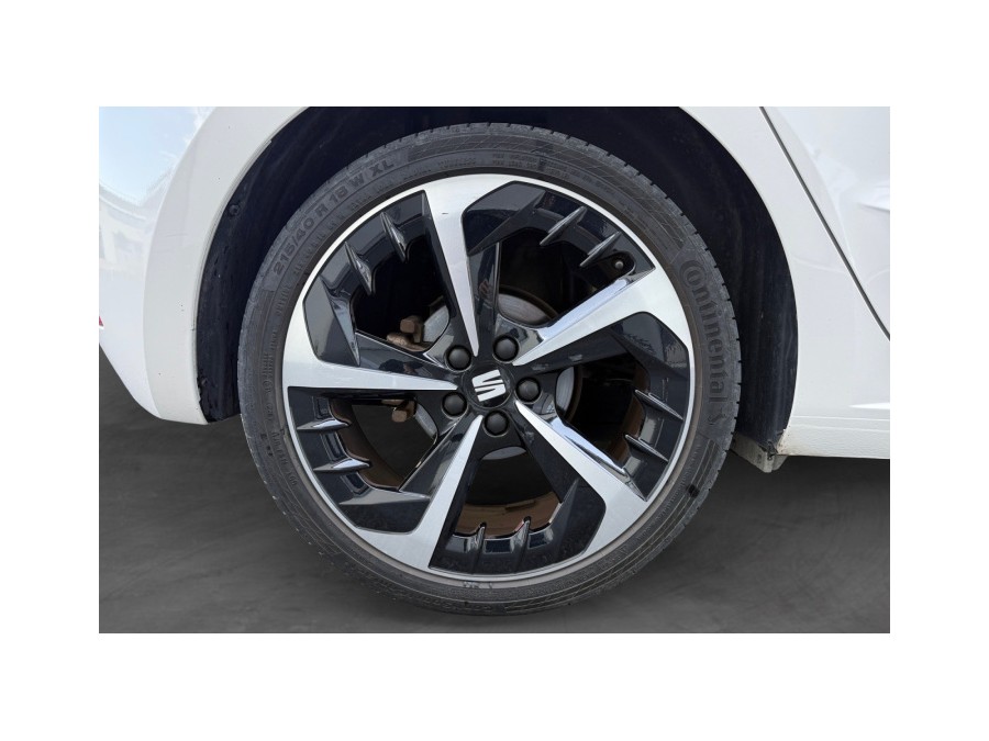 SEAT d'occasion IBIZA 1.0 ECOTSI 110 de 2023 La Ciotat (13)﻿