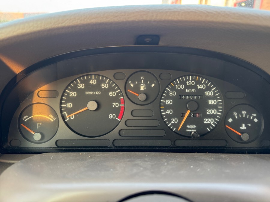 PEUGEOT d'occasion 405 SRI de 1992 Méry Sur Oise (95)﻿