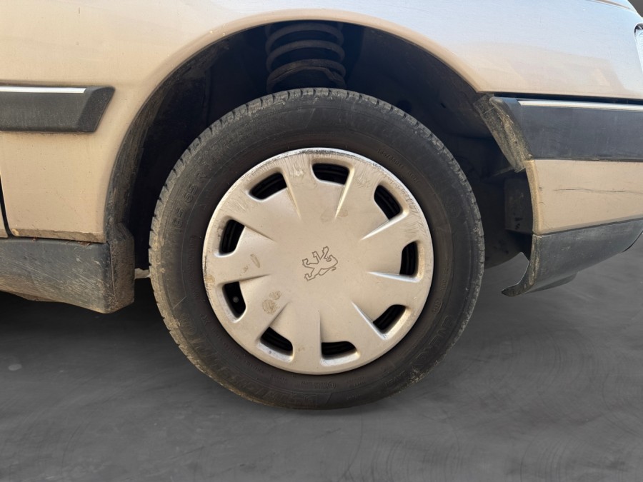 PEUGEOT d'occasion 405 SRI de 1992 Méry Sur Oise (95)﻿