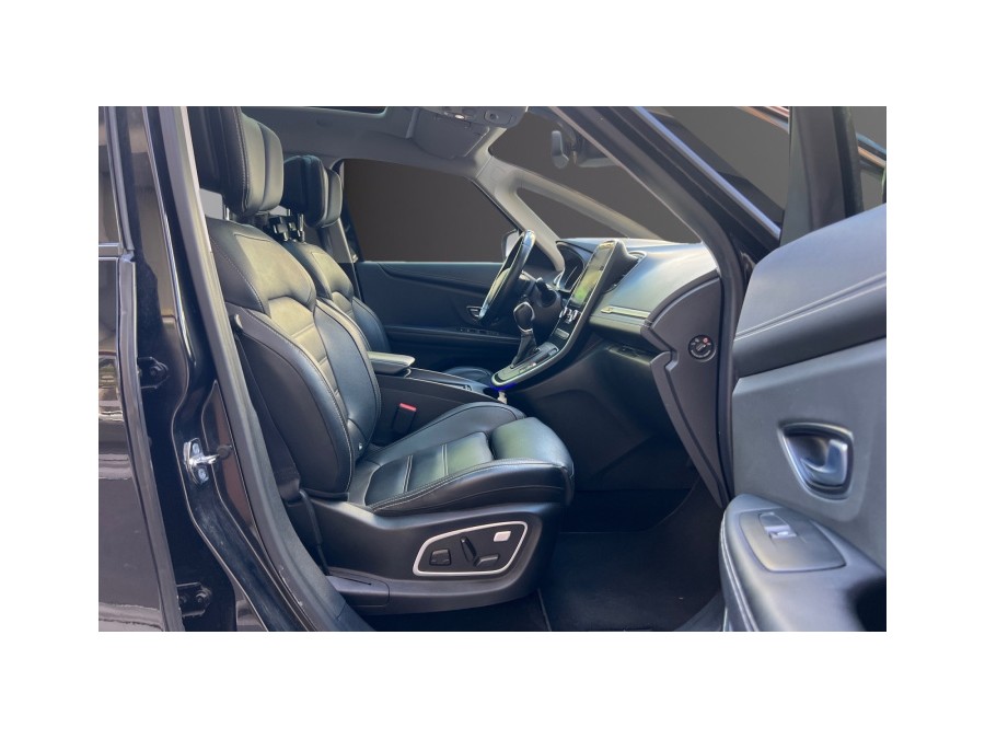 RENAULT d'occasion GRAND SCENIC GRAND SCENIC 1.6 DCI 160 INITIALE