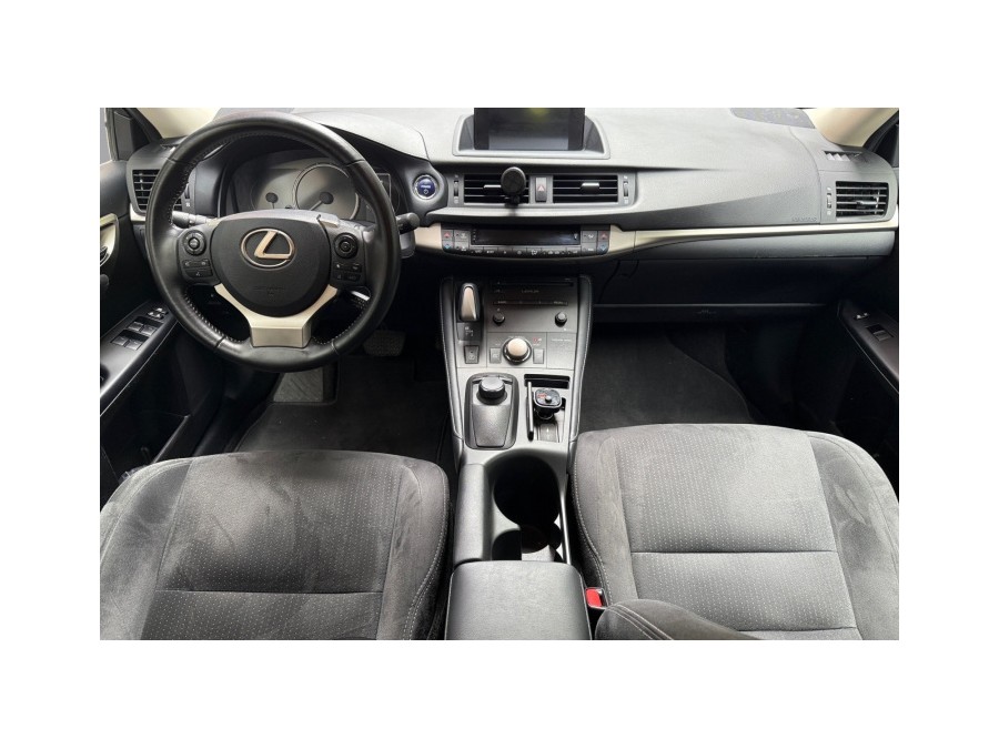 LEXUS d'occasion CT 200H BUSINESS de 2017 Le Raincy (93)﻿