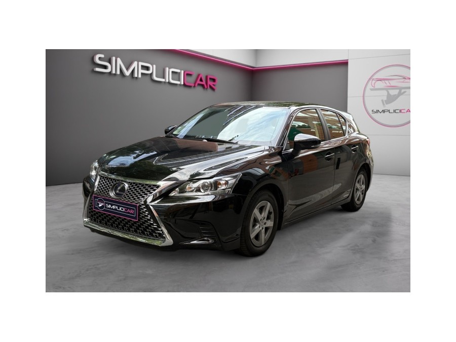 LEXUS d'occasion CT 200H BUSINESS de 2017 Le Raincy (93)﻿