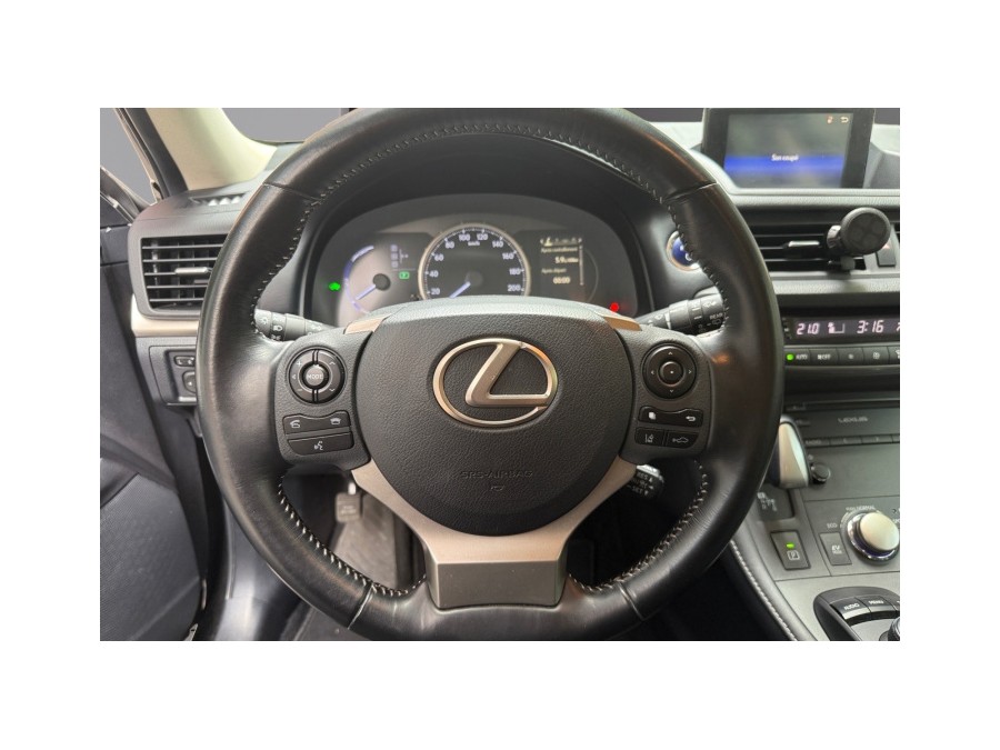 LEXUS d'occasion CT 200H BUSINESS de 2017 Le Raincy (93)﻿