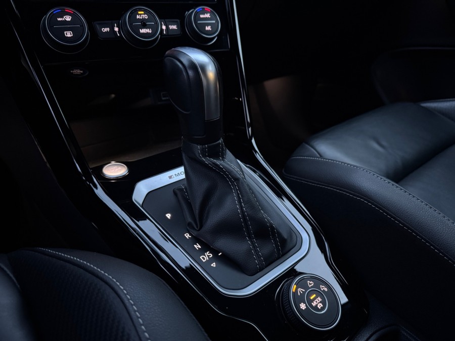 VOLKSWAGEN d'occasion T-ROC 2.0 TSI 300 4 MOTION R de 2020 Vienne