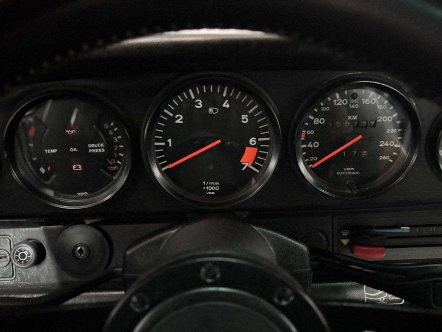 PORSCHE d'occasion 911 911 Coupé Carrera de 1987 Pau (64)﻿