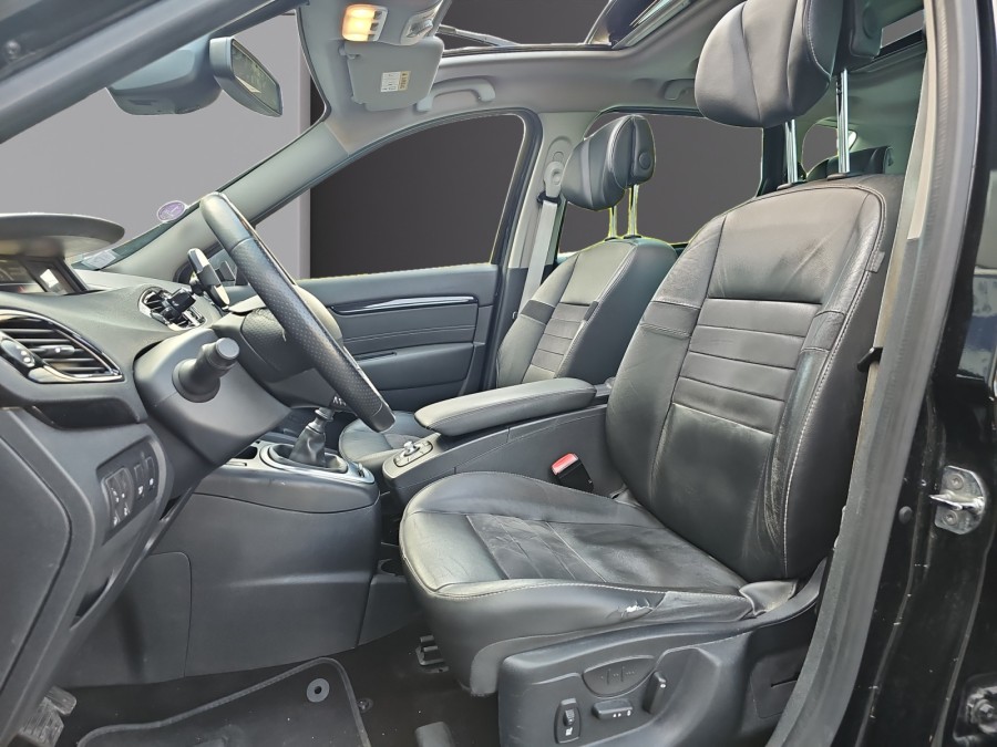 RENAULT d'occasion SCENIC SCENIC III TCE 130 ENERGY de 2016 Osny (95)﻿