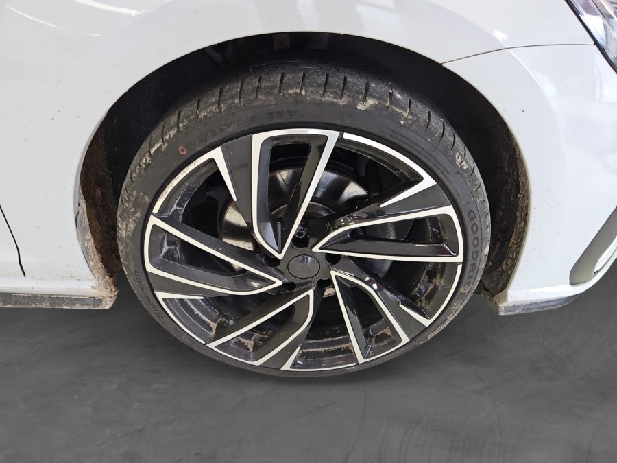 VOLKSWAGEN d'occasion GOLF 1.4 TSI GTE HYBRIDE RECHARGEABLE de 2018