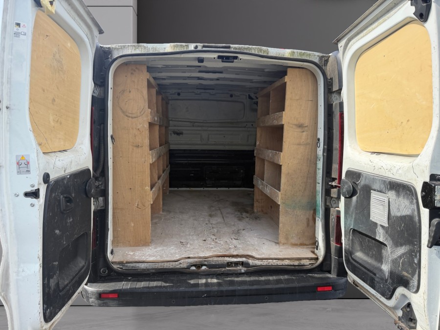 RENAULT d'occasion TRAFIC L1H1 3T 2.0 BLUE DCI 150 EXTRA de 2020