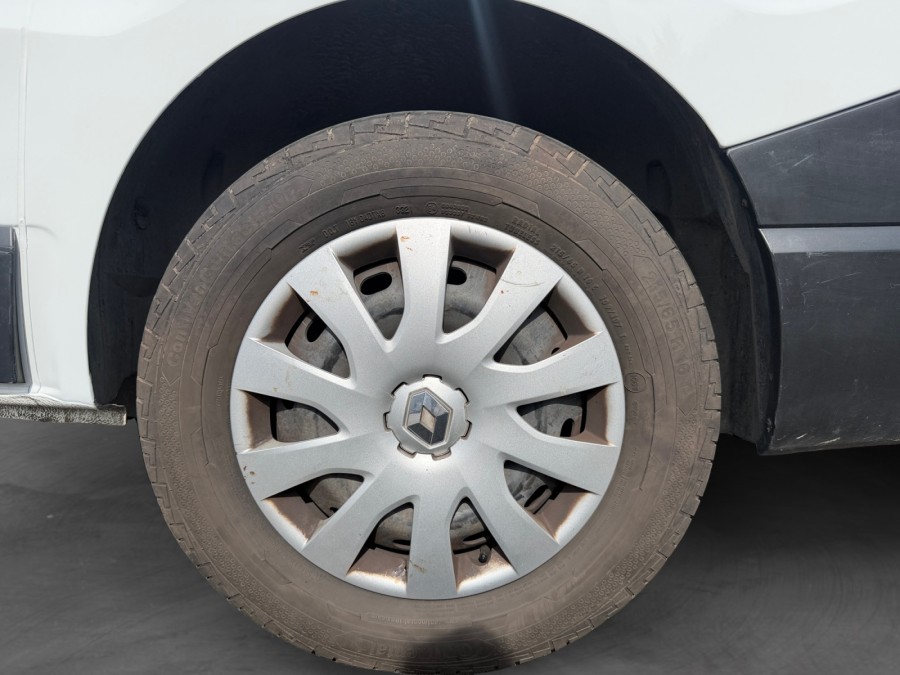 RENAULT d'occasion TRAFIC L1H1 3T 2.0 BLUE DCI 150 EXTRA de 2020