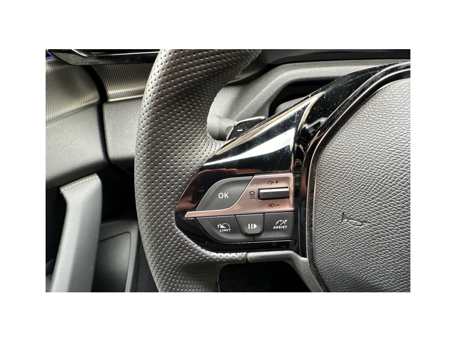 PEUGEOT d'occasion 308 1.6 PHEV 180 ALLURE E-EAT de 2022 Paris 15