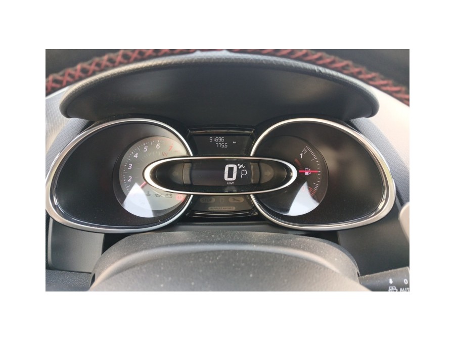 RENAULT d'occasion CLIO RS 18 220 EDC RS TROPHY de 2018 La Ciotat