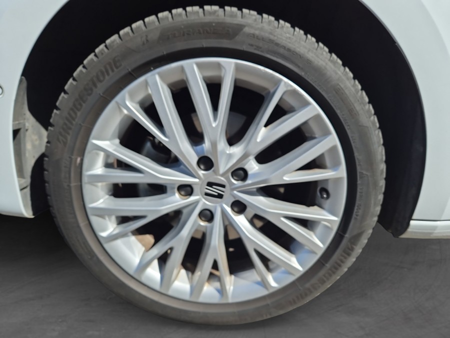 SEAT d'occasion LEON 1.5 ETSI 150 XCELLENCE DSG de 2021 Colmar (68)﻿