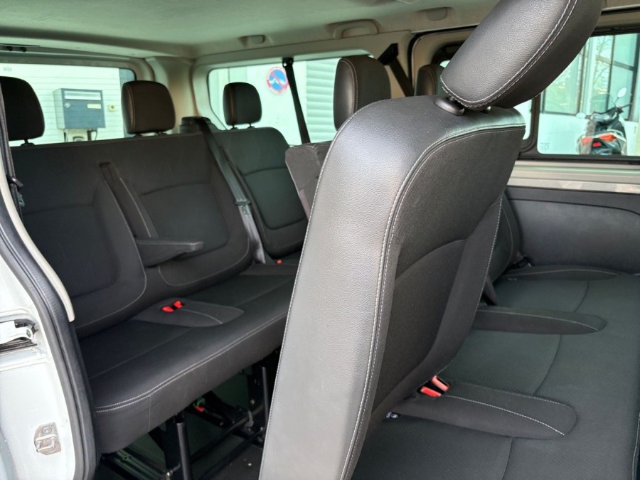 RENAULT d'occasion TRAFIC GRAND COMBI 2.0 BLUE DCI 150 INTENS de 2022