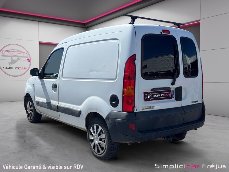RENAULT d'occasion KANGOO CAMPUS 1.2 16V 75 de 2010 Frejus (83)﻿