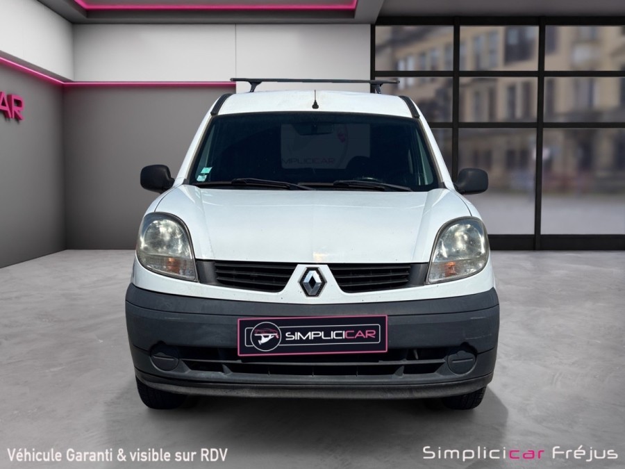 RENAULT d'occasion KANGOO CAMPUS 1.2 16V 75 de 2010 Frejus (83)﻿
