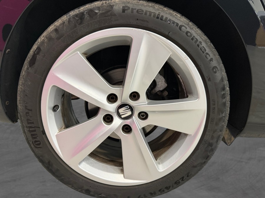 SEAT d'occasion LEON 2.0 TDI 150 FR de 2015 Andrezieux (42)﻿