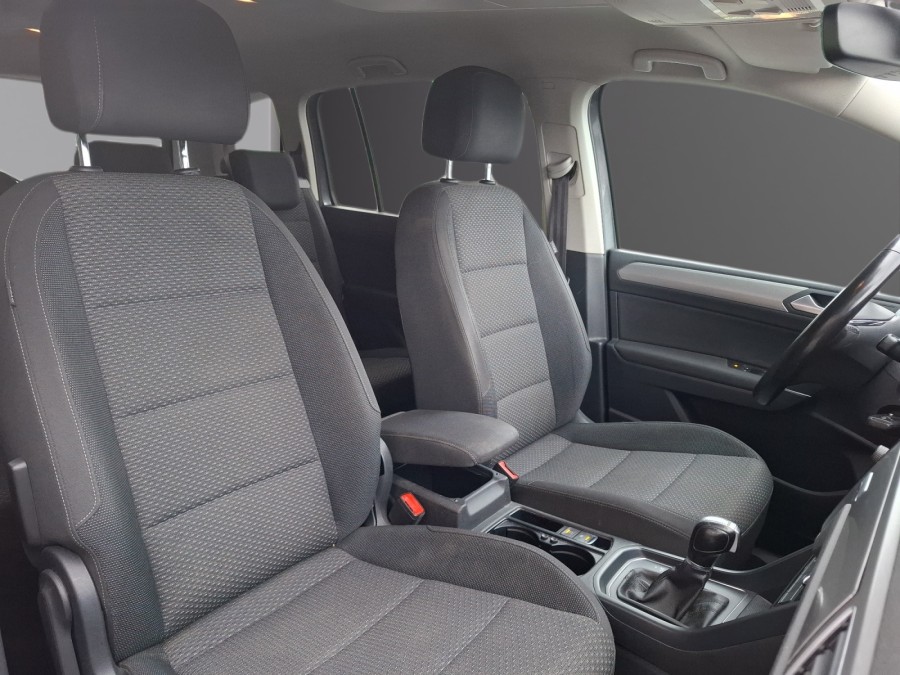 VOLKSWAGEN d'occasion TOURAN 1.6 TDI 115 BMT DSG7 7pl Confortline de