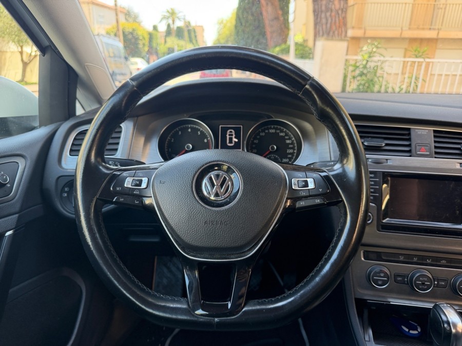 VOLKSWAGEN d'occasion GOLF 1.2 TSI 105 LOUNGE DSG de 2012 Cannes (06)﻿