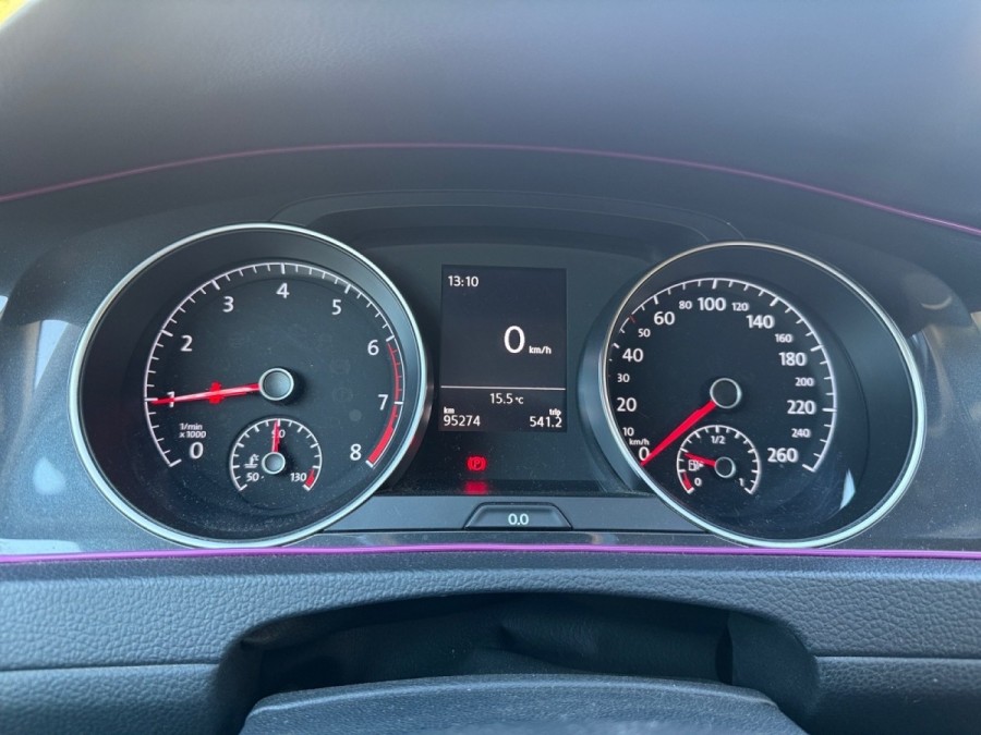 VOLKSWAGEN d'occasion GOLF 1.0 TSI 115 CONFORTLINE de 2019 Cannes