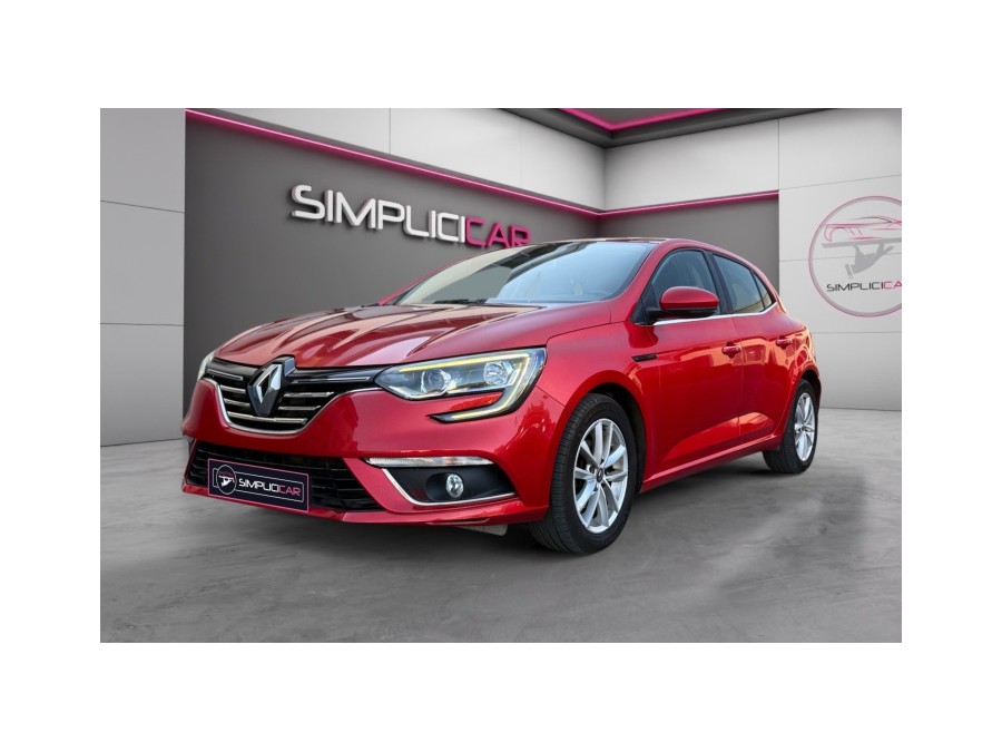 RENAULT d'occasion MEGANE TCE 100 ZEN de 2016 La Ciotat (13)﻿