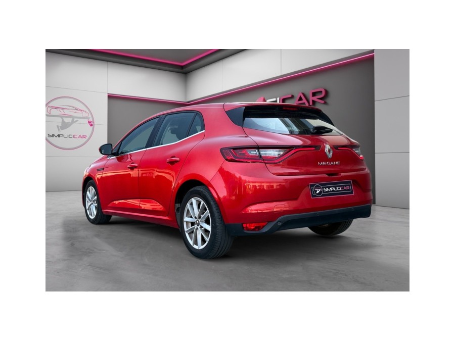 RENAULT d'occasion MEGANE TCE 100 ZEN de 2016 La Ciotat (13)﻿
