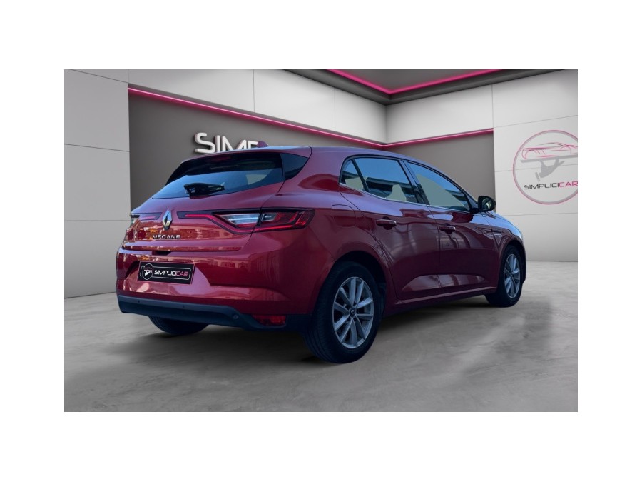 RENAULT d'occasion MEGANE TCE 100 ZEN de 2016 La Ciotat (13)﻿