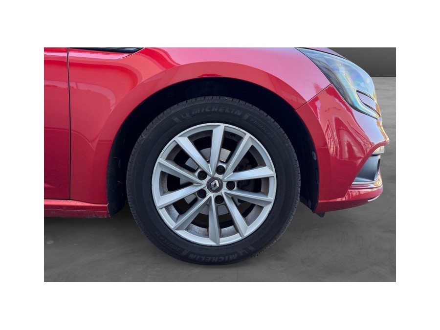 RENAULT d'occasion MEGANE TCE 100 ZEN de 2016 La Ciotat (13)﻿