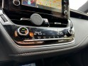 Toyota corolla hybride 122h collection toit ouvrant/ camera de recul / garantie 12 mois occasion paris 17ème (75)(porte...