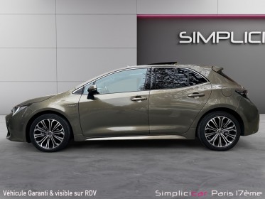 Toyota corolla hybride 122h collection toit ouvrant/ camera de recul / garantie 12 mois occasion paris 17ème (75)(porte...