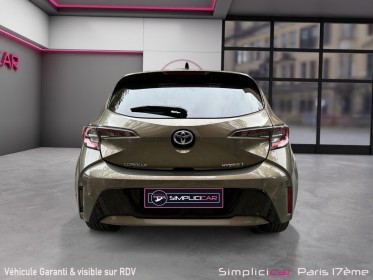 Toyota corolla hybride 122h collection toit ouvrant/ camera de recul / garantie 12 mois occasion paris 17ème (75)(porte...