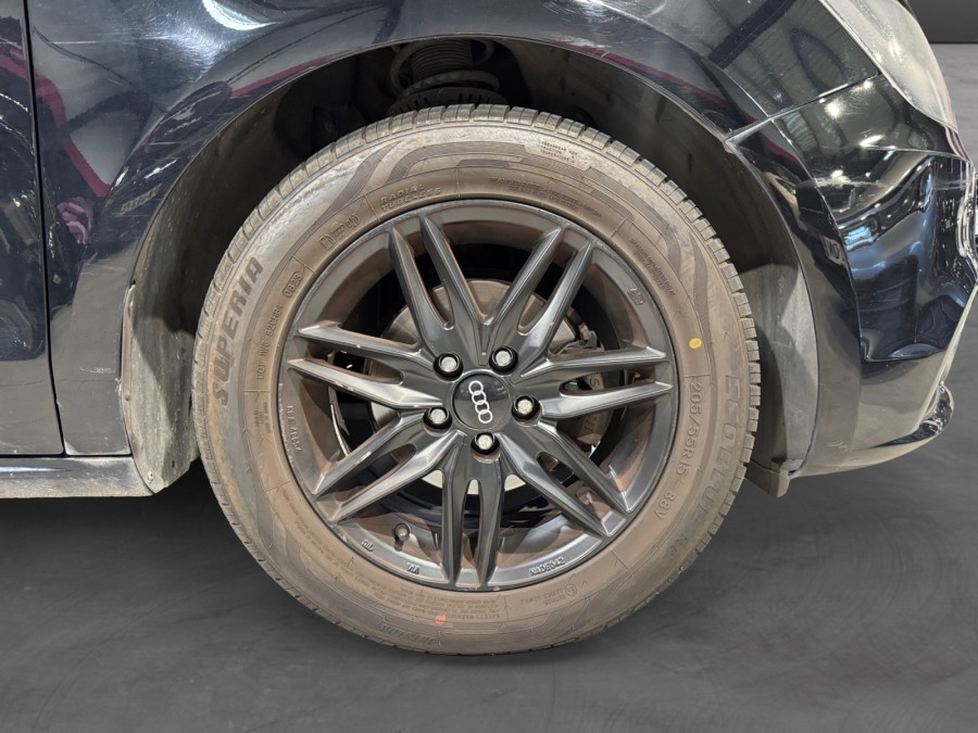 AUDI d'occasion A1 1.2 TFSI 86 ambiente de 2011 Narbonne (11)﻿