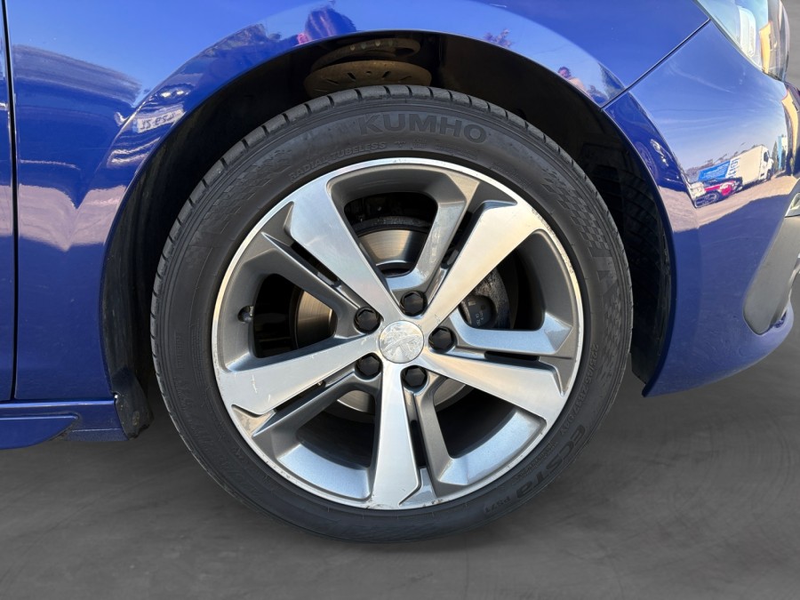 PEUGEOT d'occasion 308 AFFAIRE 1.5 BLUE HDI 130 PREMIUM PACK de 2019