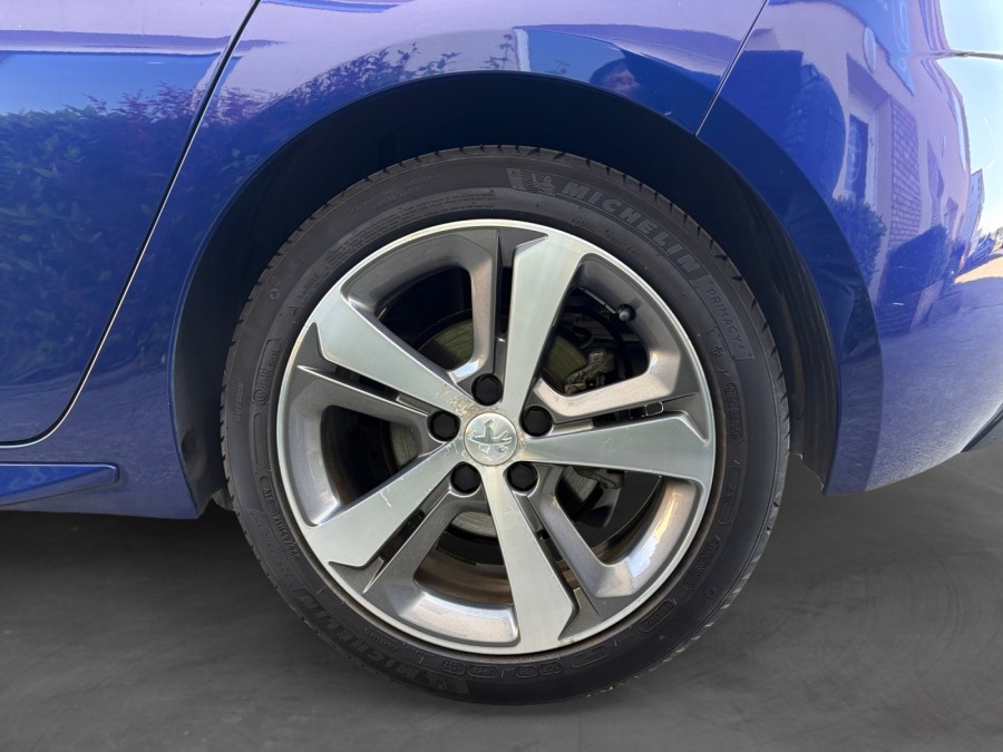 PEUGEOT d'occasion 308 AFFAIRE 1.5 BLUE HDI 130 PREMIUM PACK de 2019