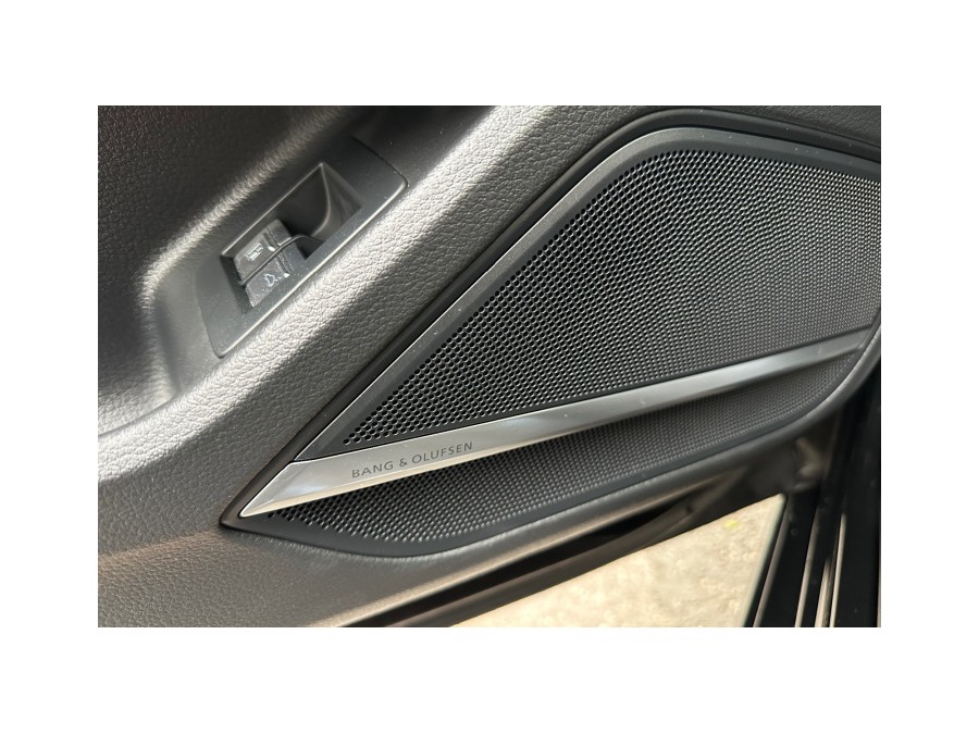 AUDI d'occasion A8 60 TFSI-E QUATTRO TIPTRONIC PH2 de 2022 Paris 15