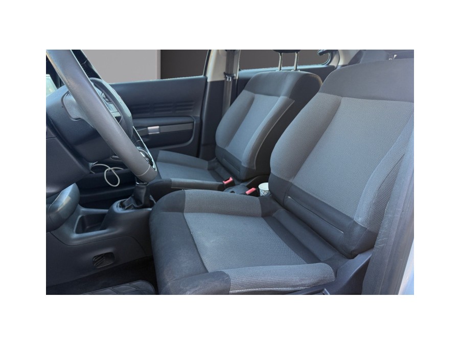 CITROEN d'occasion C4 1.2 PURE TECH 82 LIVE de 2016 La Ciotat (13)﻿