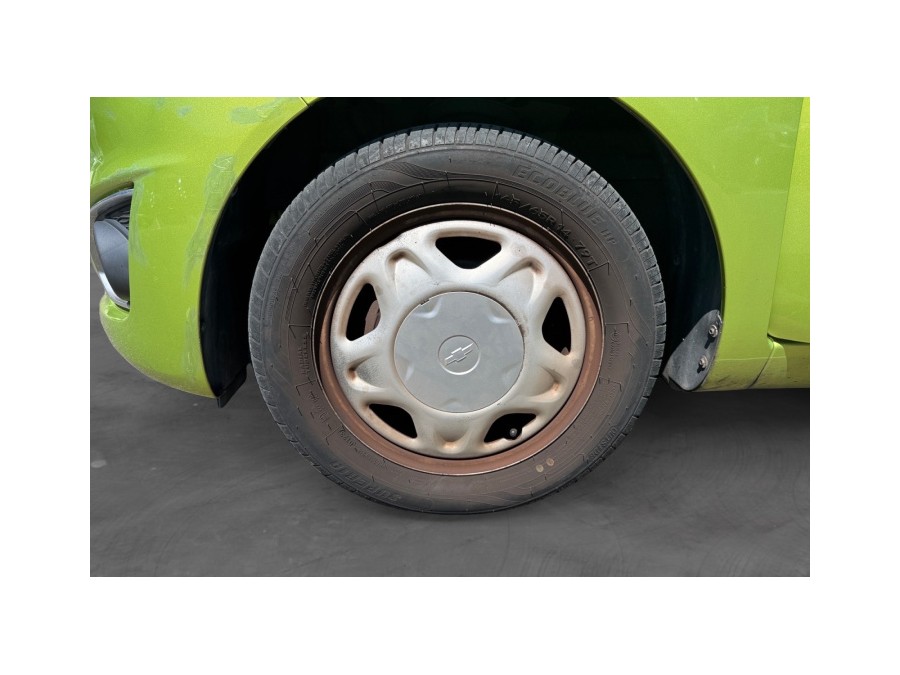 CHEVROLET d'occasion SPARK 1.0 68 de 2014 La Ciotat (13)﻿