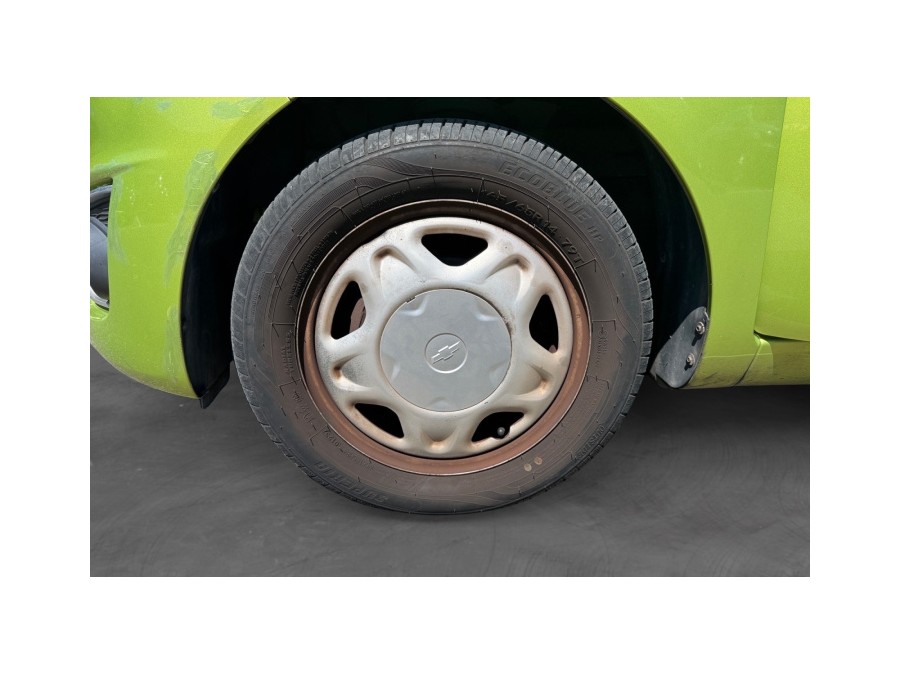 CHEVROLET d'occasion SPARK 1.0 68 de 2014 La Ciotat (13)﻿