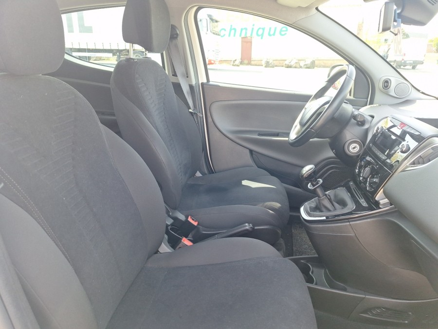 LANCIA d'occasion YPSILON 1.2 69 GOLD de 2013 Arras (62)﻿