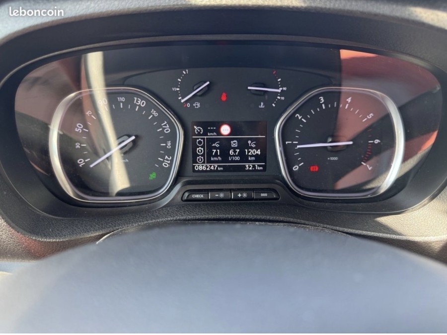 PEUGEOT d'occasion EXPERT LONG 2.0 BLUE HDI 120 PACK SPORT de 2018