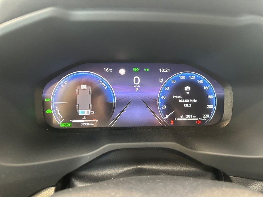 TOYOTA d'occasion RAV4 HYBRIDE 218 2WD de 2022 Lorient (56)﻿