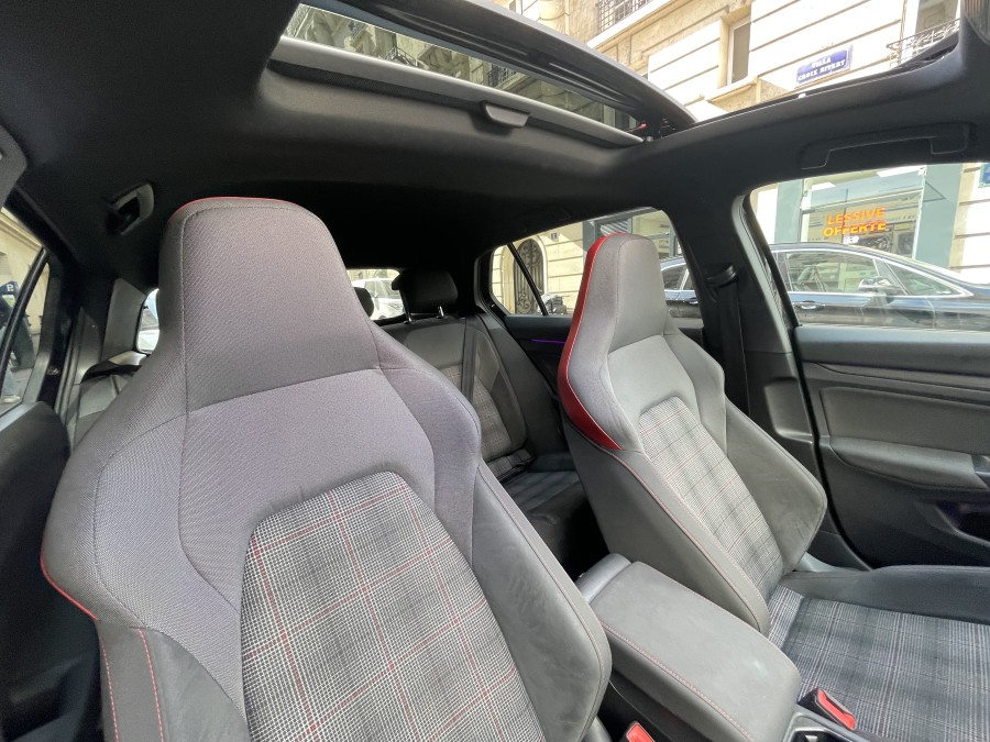 VOLKSWAGEN d'occasion GOLF 2.0 TSI 245 GTI DSG de 2022 Paris 15 (75)﻿