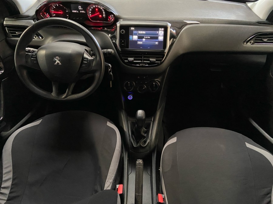 PEUGEOT d'occasion 208 1.2 PURE TECH 82 STYLE de 2015 Brest (29)﻿