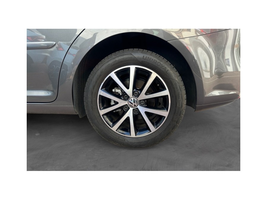 VOLKSWAGEN d'occasion TOURAN 1.2 TSI 105 BLUEMOTION DESIGN EDITION de