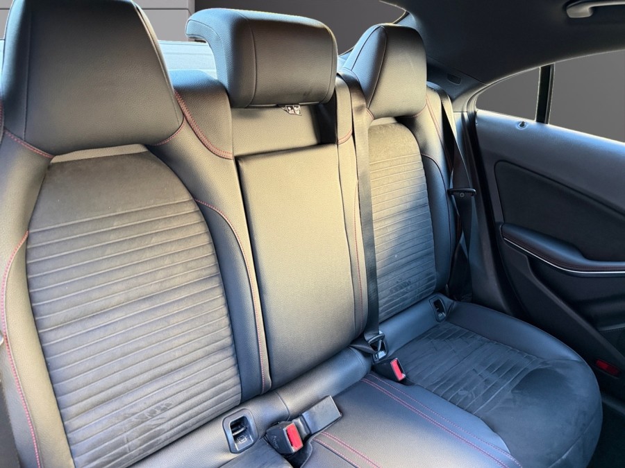 MERCEDES d'occasion CLASSE CLA CLA 200 D LAUNCH EDITION BA de 2017