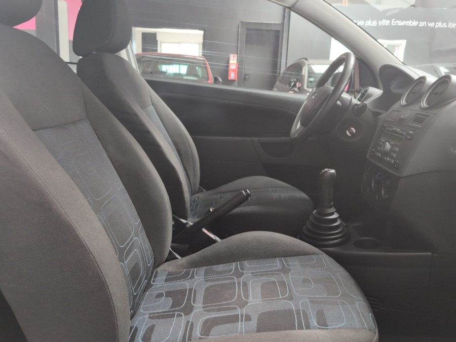 FORD d'occasion FIESTA 1250 FUN de 2008 Brest (29)﻿