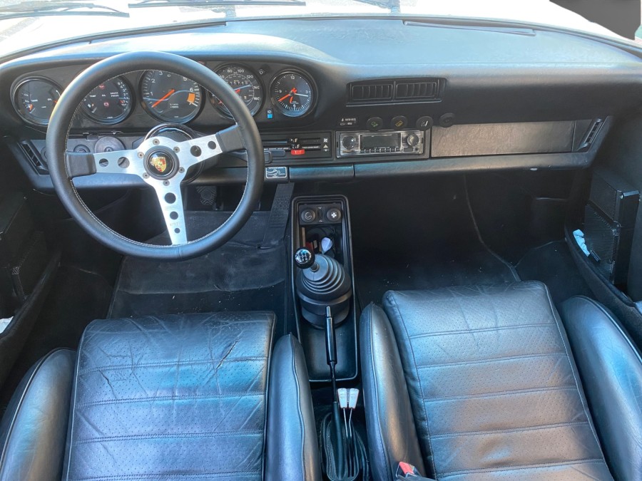 PORSCHE d'occasion 911 CARRERA de 1983 Cannes (06)﻿