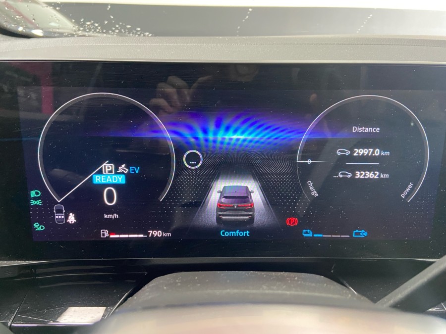 RENAULT d'occasion AUSTRAL 1.2 E-TECH 200 de 2024 Brest (29)﻿