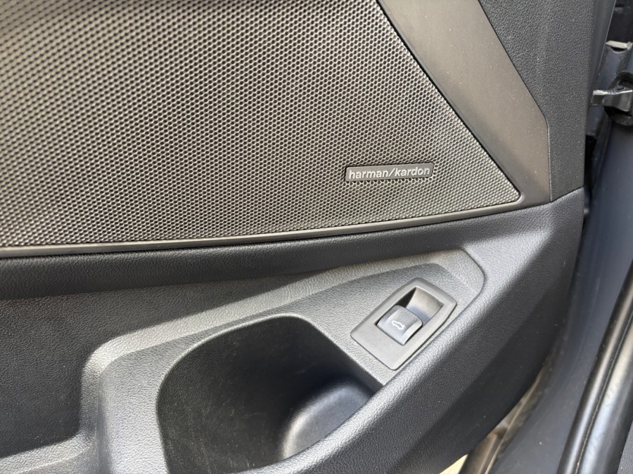 BMW d'occasion SERIE 3 TOURING 330I XD 258 G21 de 2020 Limoges (87)﻿